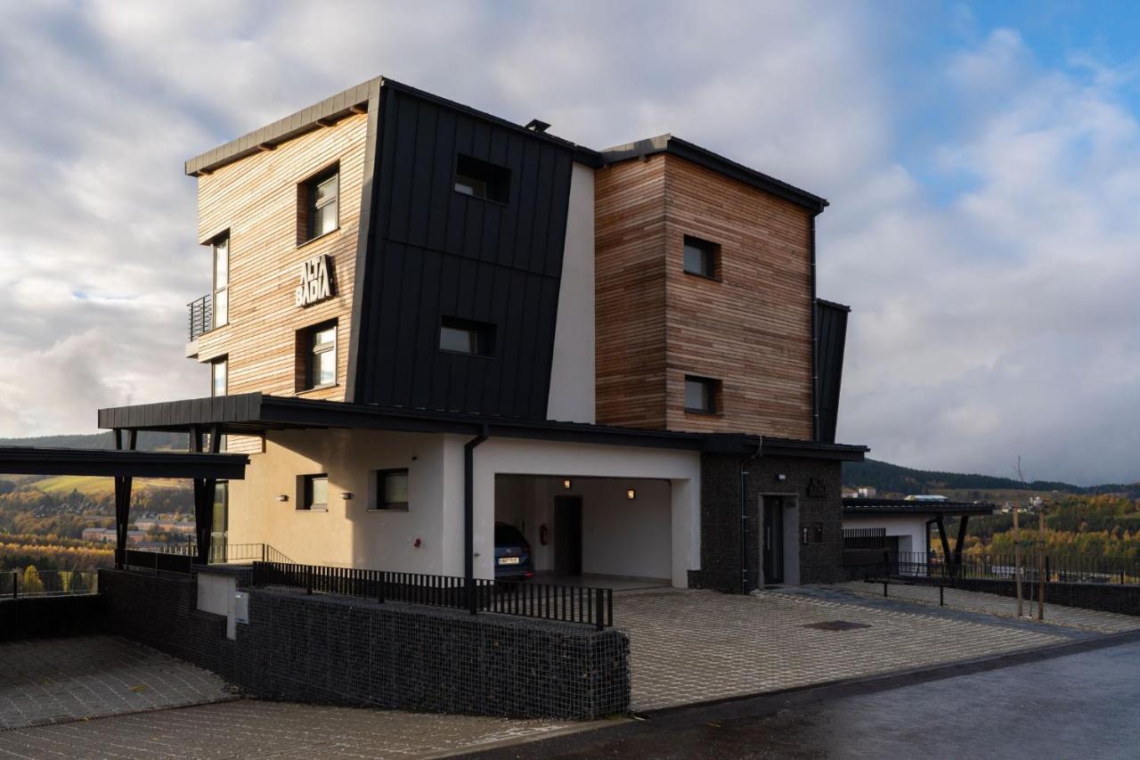 Rooftop Klinovec Loučná pod Klínovcem Zewnętrze zdjęcie